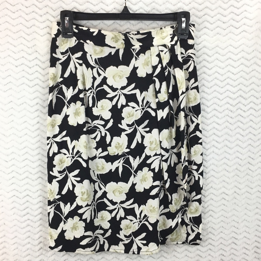 Perry Ellis portfolio wraparound skirt